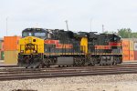 IAIS 505 & 500 wait to power the evening westbound train